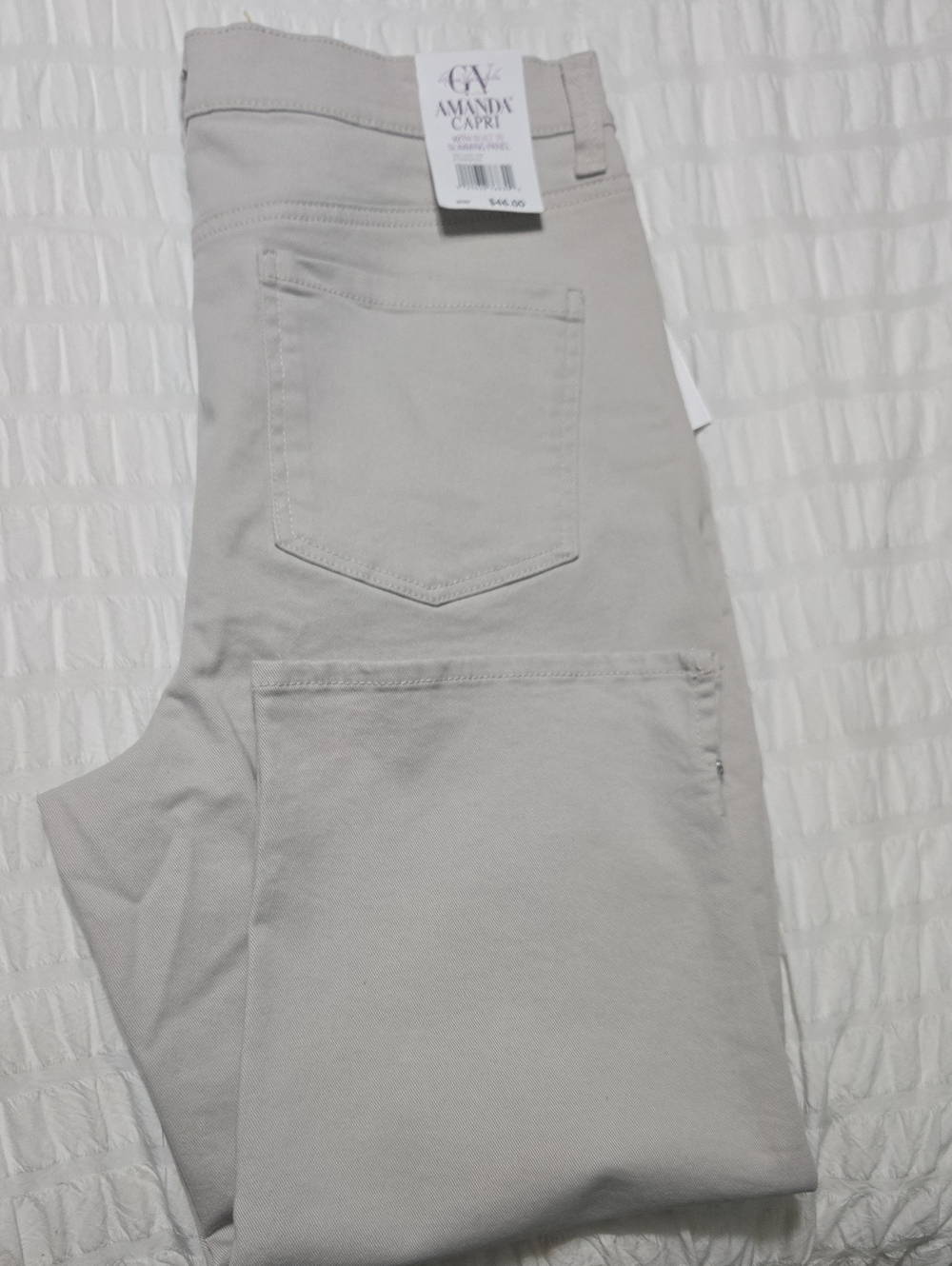 Gloria Vanderbilt Amanda Capri in Stonewood Beige